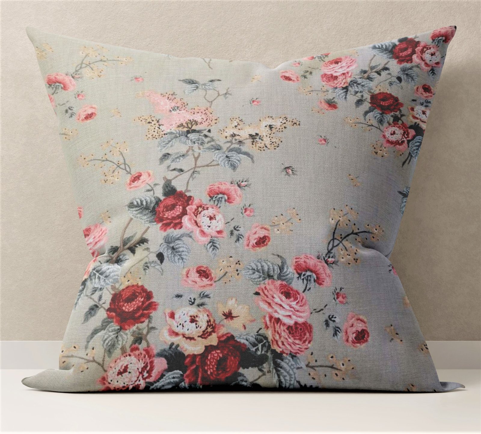 Ptextil - Декоративна калъфка Изящни Рози, 45х45 см. Декоративна калъфка Изящни Рози, 45х45 см.